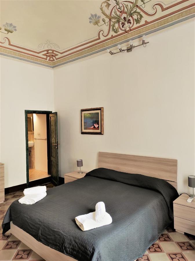Residenza Diana- Ortigia Holidays Сиракуза Екстериор снимка